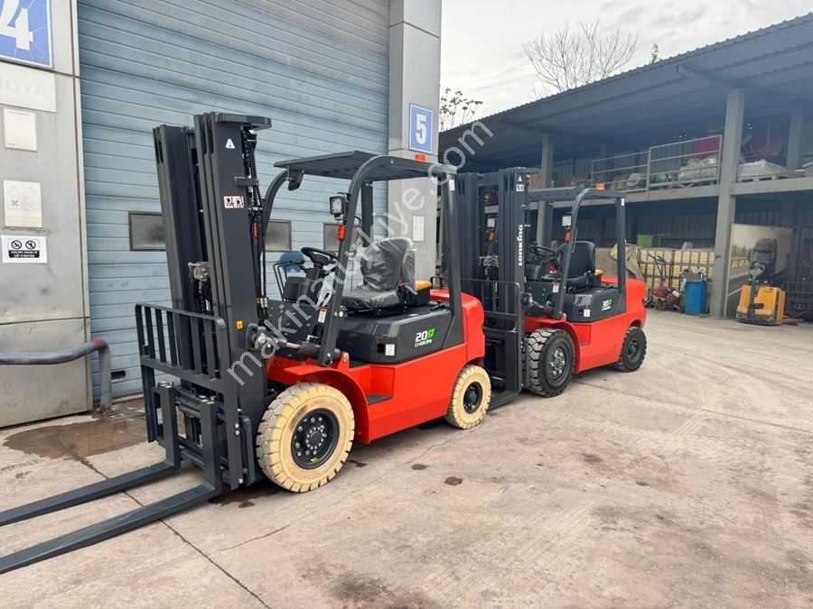 2 Ton Tripleks 4800 Mm Battery Powered Forklift with Elevator