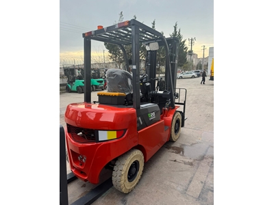 2 Ton Tripleks 4800 Mm Battery Powered Forklift with Elevator - 5
