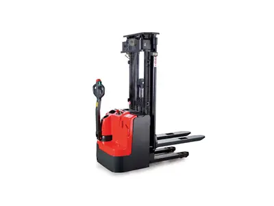 2 Ton (4500 Mm) Electric Stacker