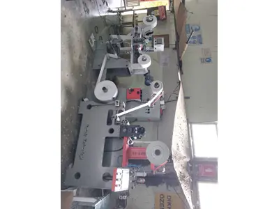 Yapışkanlı PVC Tapa  Makinesi