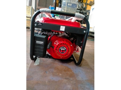 3.5 kW Benzinli Trifaze Monofaze Benzinli Jeneratör - 2
