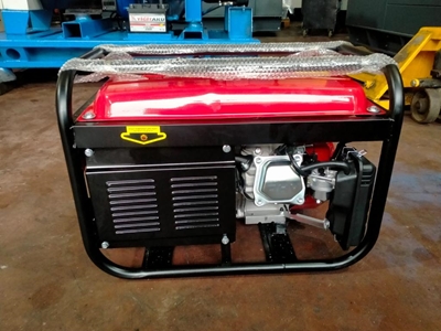 3.5 kW Benzinli Trifaze Monofaze Benzinli Jeneratör - 1