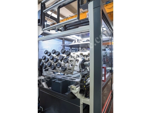 Machine d'emballage thermoformeuse de 0-40 tr/min