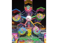10 Bucket 30-40 Person Double Sided Carousel - 0