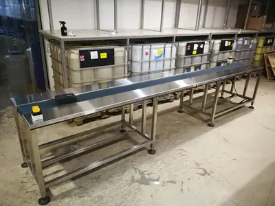 Conveyor for Packaged Goods