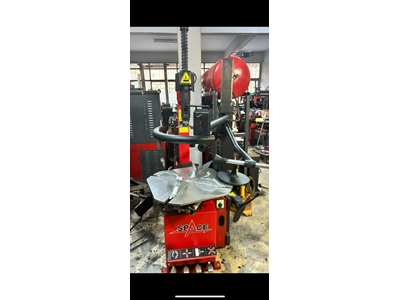 Dual Speed Tire Mounting and Dismounting Machine - 3