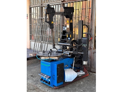 10/24 and 12/26 Inch Progressive Tire Mounting and Dismounting Machine - 1
