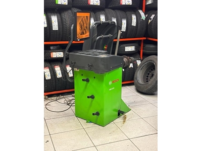 Tire Wheel Balancer Machine with Internal and External Measurement System - 2