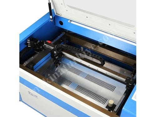 50W / 30X50 Leather And Fabric Cutting Precision Engraving And Cutting Machine