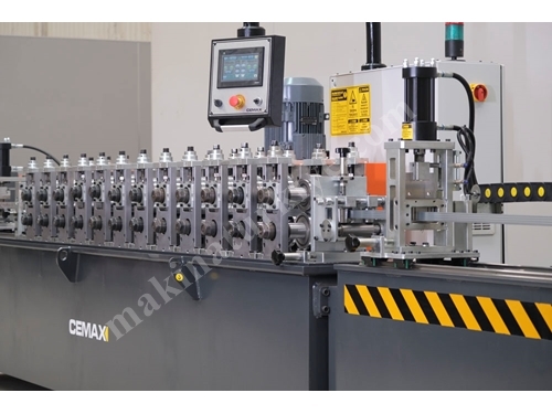 12 Station Suspended Pole Profile Roll Forming Machine