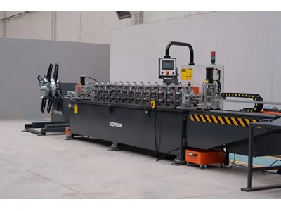 12 Station Suspended Pole Profile Roll Forming Machine