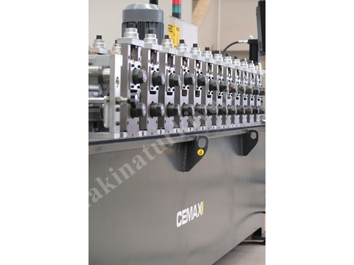 12 İstasyonlu Asma Direği Profili Roll Form Üretim Makinası