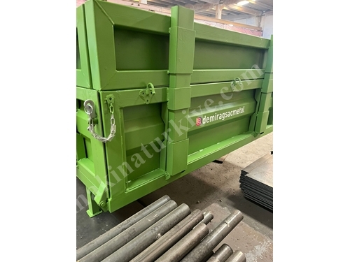 Hydraulic Tipping Trailer with Crate Addition