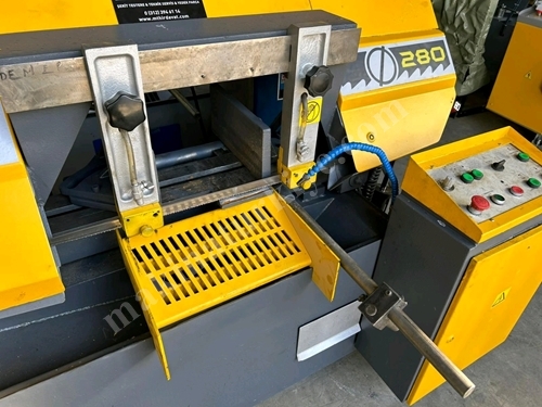 Yarı Otomatik Şerit Testere Makinası