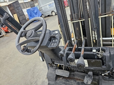 1.6 Ton Yale Marka Dizel Forklift - 7