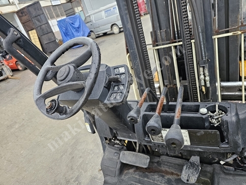 1.6 Ton Diesel Forklift - Yale Brand - Overhaulers