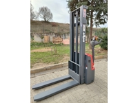 Battery Operated Stacker - 1.5 Ton Xilin 24V, 3 M Lift - In Stock! - 1
