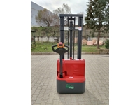 Battery Operated Stacker - 1.5 Ton Xilin 24V, 3 M Lift - In Stock! - 2