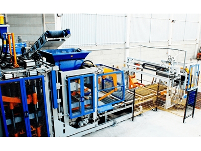 Tam Otomatik 36 Adet / Kalıp Beton Blok Briket Ve Parke Taşı Üretim Makinası - 2