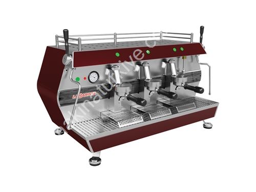 Cappuccino und Espresso Maschine 3 Gruppen