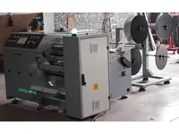 Machine d'enroulement et de découpe de bandes d'emballage Cdgw-200-T1