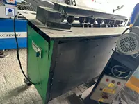 Производственная машина для чистой и ухоженной поверхности шириной 130 см