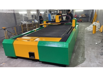 3 kW Faser-Laserschneidemaschine - 0