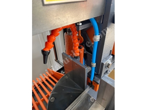 İztes 220X330 Dg - Döner Göbek Açılı Yarı Otomatik Sulu Kesim Şerit Testere Makinası