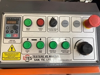 İztes 220X330 Dg - Döner Göbek Açılı Yarı Otomatik Sulu Kesim Şerit Testere Makinası - 9