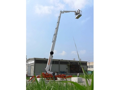 Plateforme articulée Araignée de 41,40 m (8500 kg) - 10