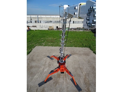 Plateforme articulée Araignée de 41,40 m (8500 kg) - 3