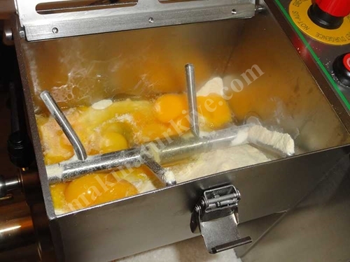 Machine de fabrication de pâtes de 4-6 kg / heure