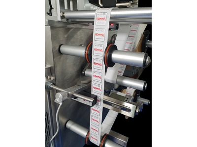 60 Pieces/Minute Label Printing Coding Machine - 2