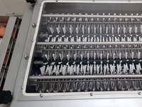 Machine de lavage des œufs en tunnel 3200 unités - 6