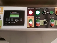 9600 Stück / Stunde Eierwaschmaschine mit Förderband - 8