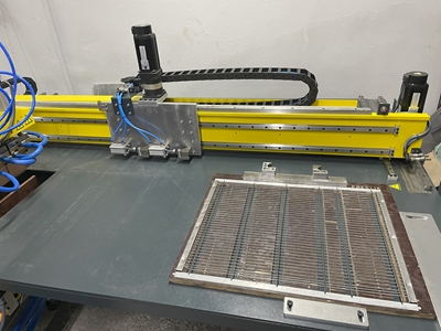 120Kva X-Y-Z Hareketli Öğretme Modlu CNC Punta Kaynak Makinesi - 1