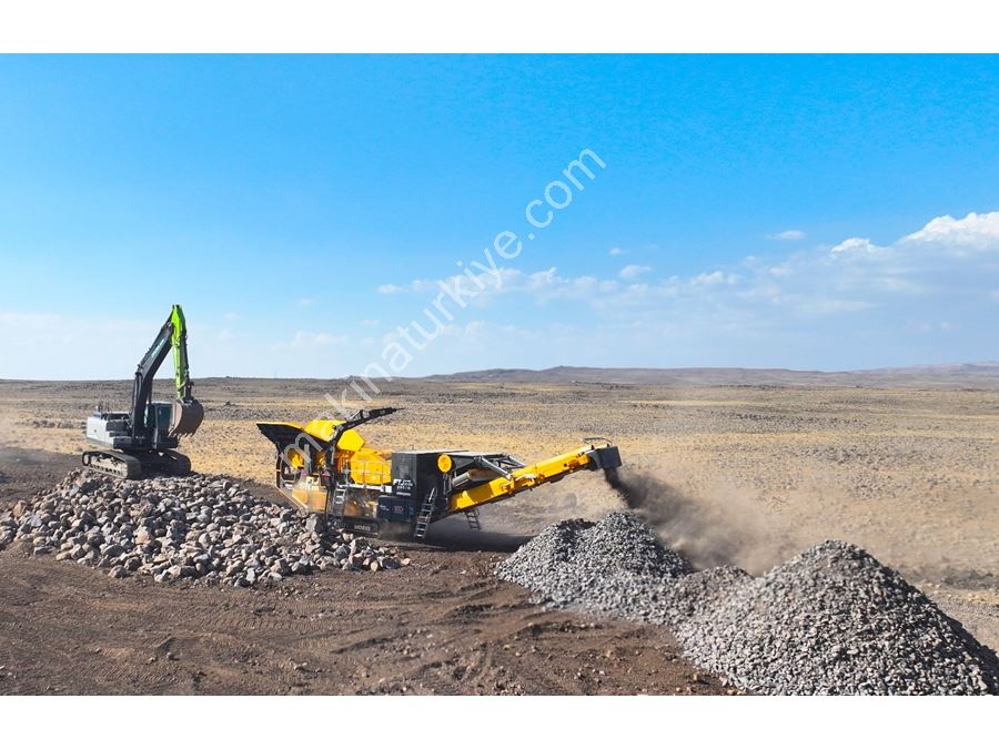 150 - 300 Ton / Hour Mobile Jaw Crusher