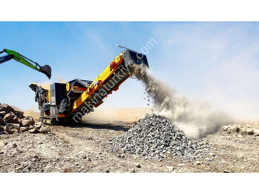 150 - 300 Ton / Hour Mobile Jaw Crusher