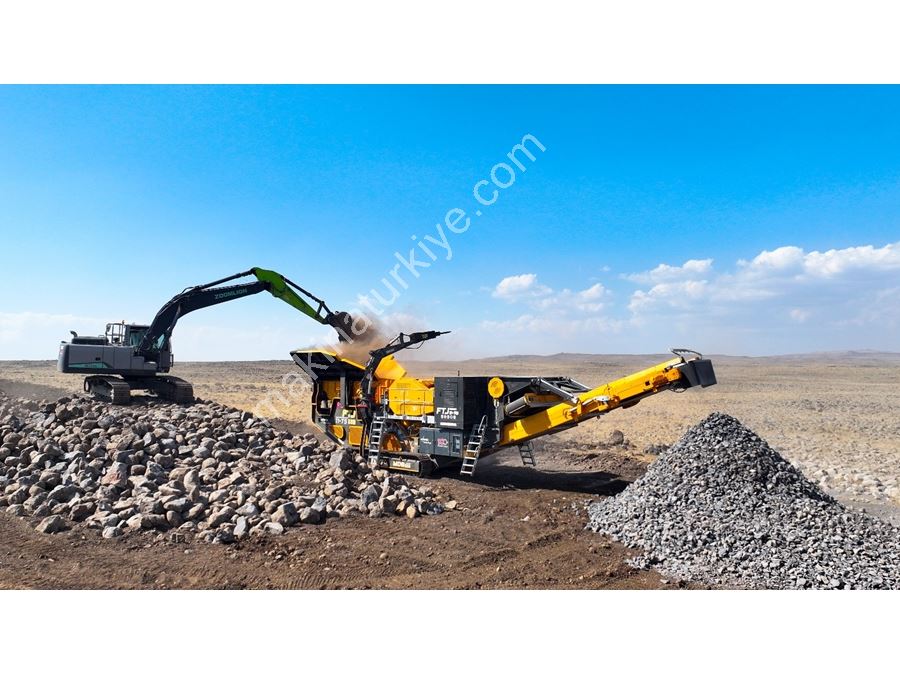 150 - 300 Ton / Hour Mobile Jaw Crusher