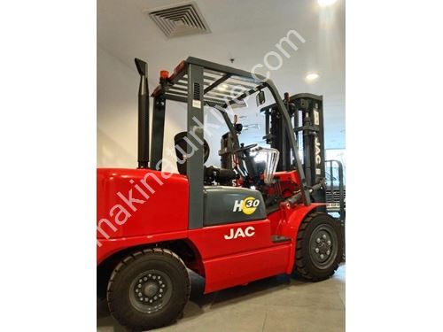 3.5 Ton (4500 Mm) Xinchai Engine Diesel Forklift 