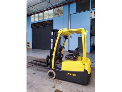 1.6 Ton Akülü 4800 mm Triplex Asansör Kiralık Forklift - 5