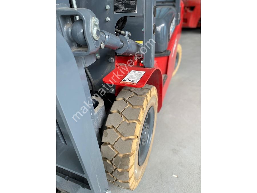 2-2.5 TON LİTYUM AKÜLÜ FORKLİFTLER