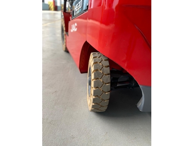 2-2.5 TON LİTYUM AKÜLÜ FORKLİFTLER - 16