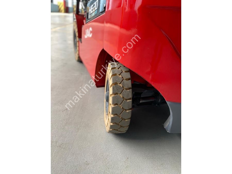 2-2.5 TON LİTYUM AKÜLÜ FORKLİFTLER