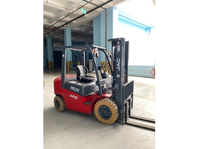 2-2.5 TON LİTYUM AKÜLÜ FORKLİFTLER - 17