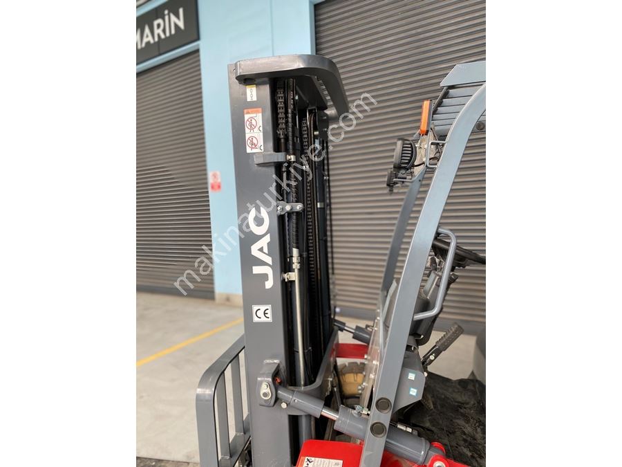 2-2.5 TON LİTYUM AKÜLÜ FORKLİFTLER