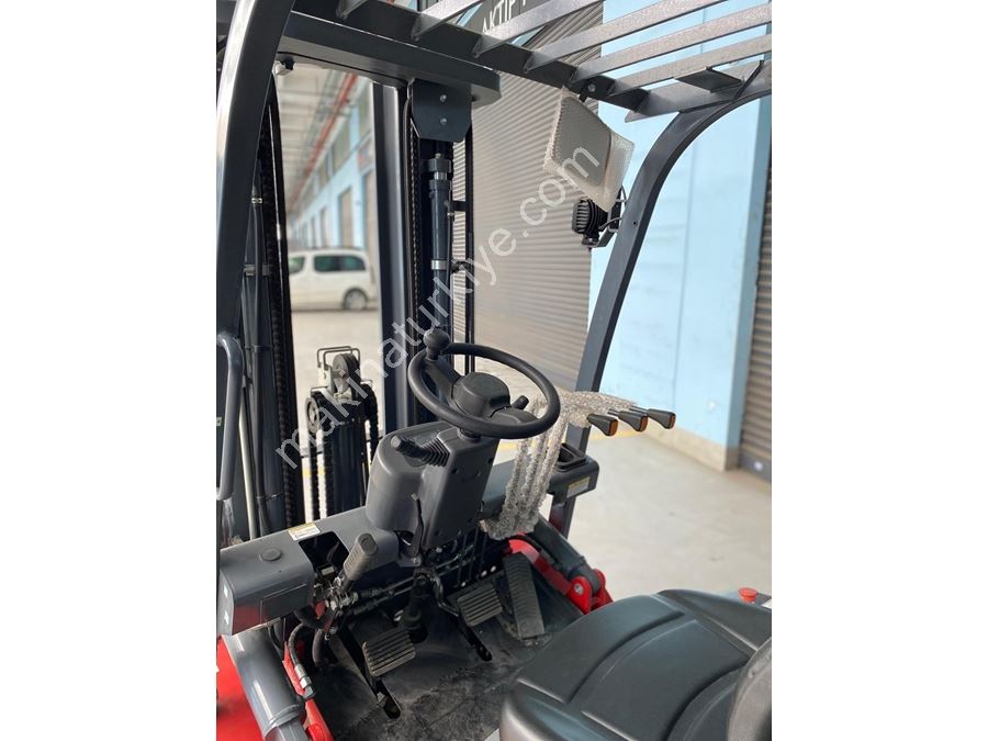 2-2.5 TON LİTYUM AKÜLÜ FORKLİFTLER