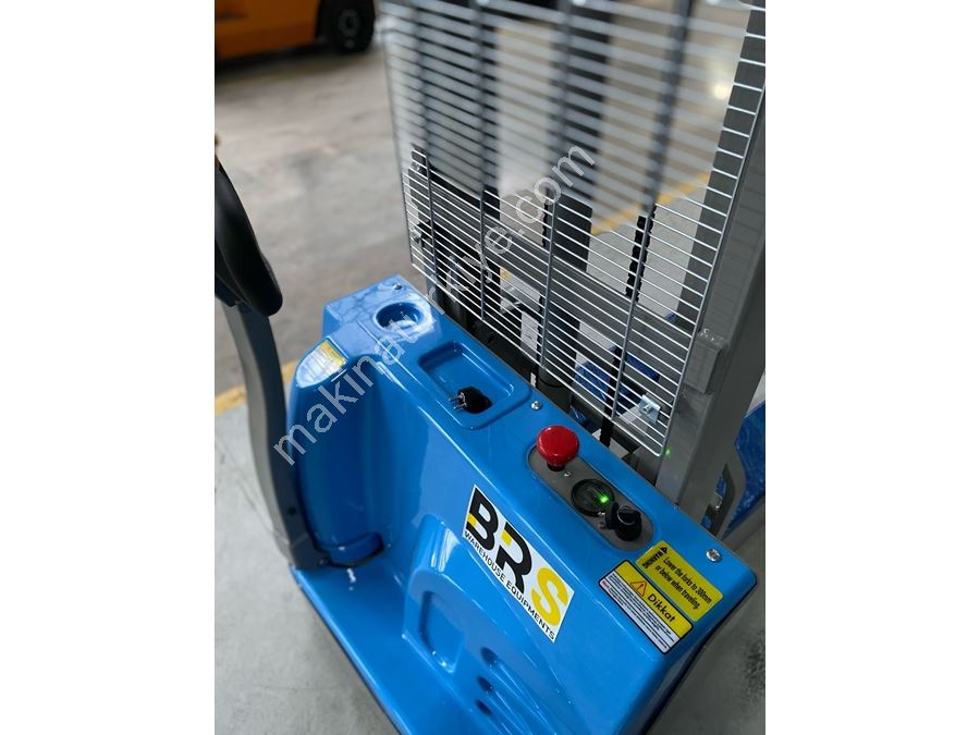 1.5 Тонн (3500 мм) Аккумуляторная Подъемная Машина