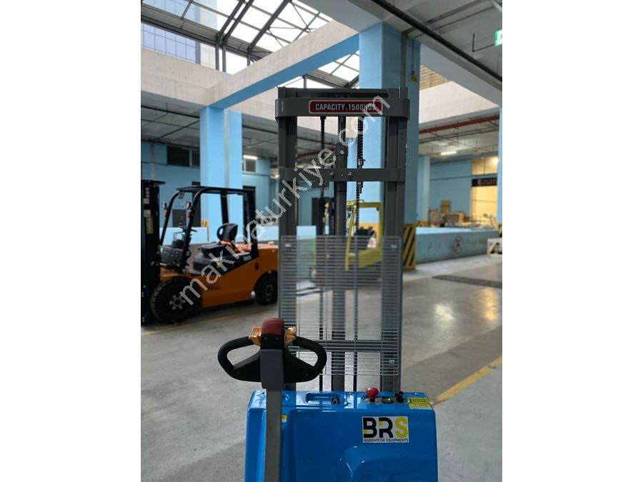 1.5 Тонн (3500 мм) Аккумуляторная Подъемная Машина