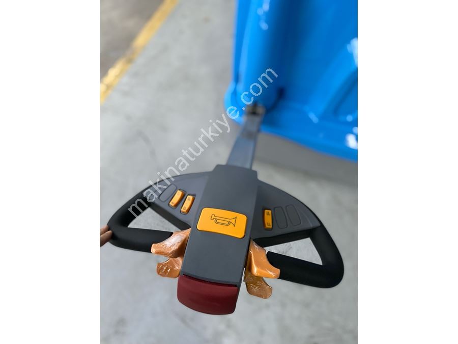 1.5 Тонн (3500 мм) Аккумуляторная Подъемная Машина